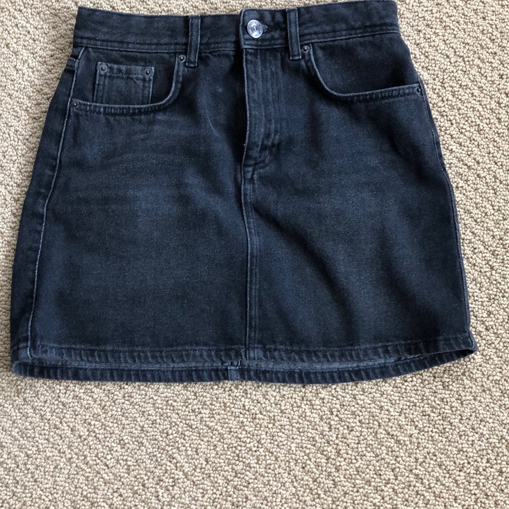 BDG small black jean skirt